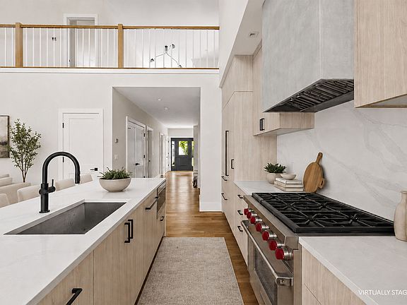 5th image of 1402 Pearl Way Unit 1301
