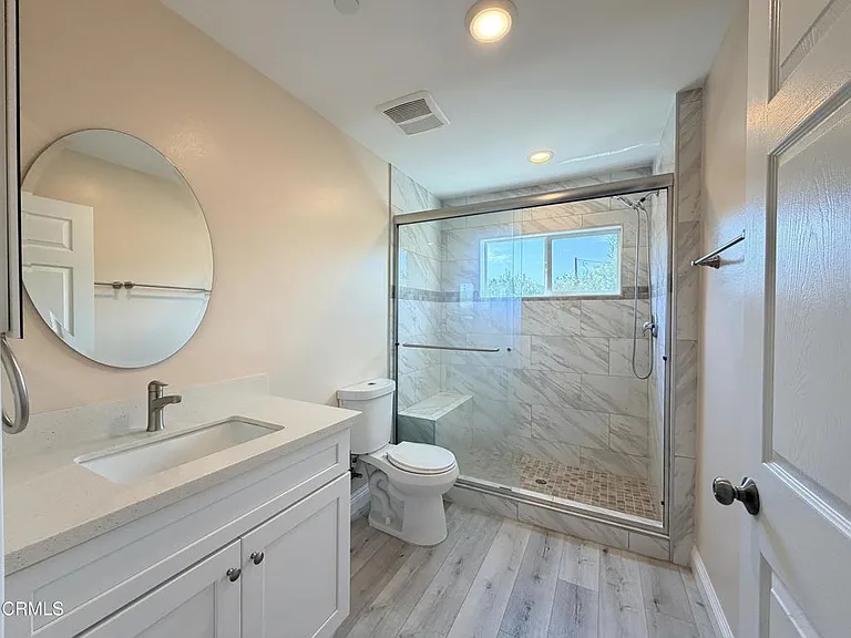 2500 Hermosa Ave #C — Photo 9