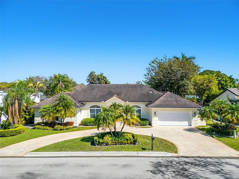 5253 NW 94th Doral Pl #5253 — Photo 3