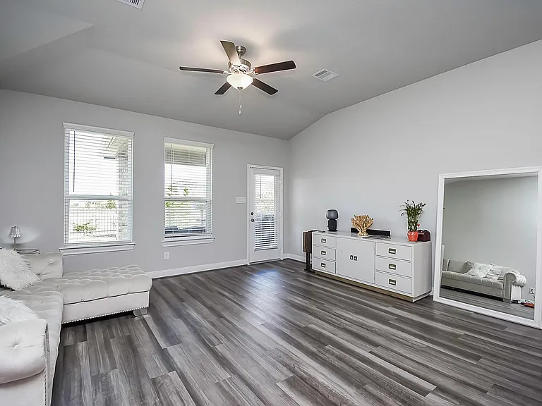 4218 Rocky Plains Ln — Photo 13