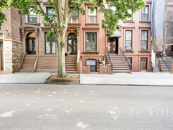 4th image of 44 Park Pl #2