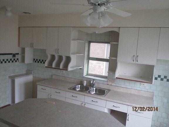 4th image of 1320 Cuyler Ave