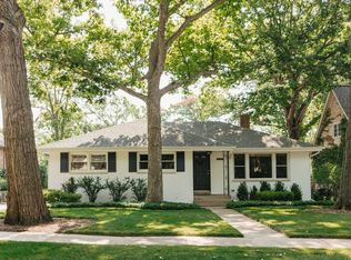 657 Lincoln Ave, Lake Bluff, IL
