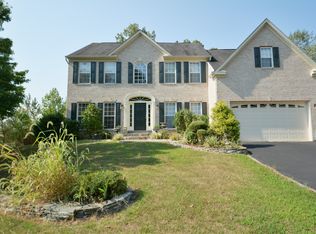 8017 Race Horse Ln, Bowie, MD 20715