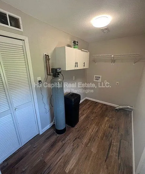 416 Reid Ave — Photo 5