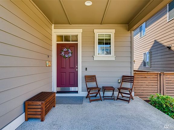3rd image of 2776 82nd Avenue Ct E