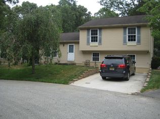 727 Gull Wing Ct, Galloway, NJ