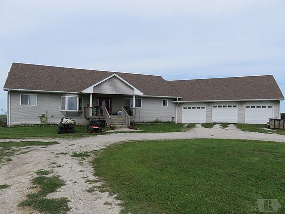2nd image of 2447 County Highway J45
