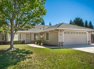 3271 Forest Homes Dr, Redding, CA 96002