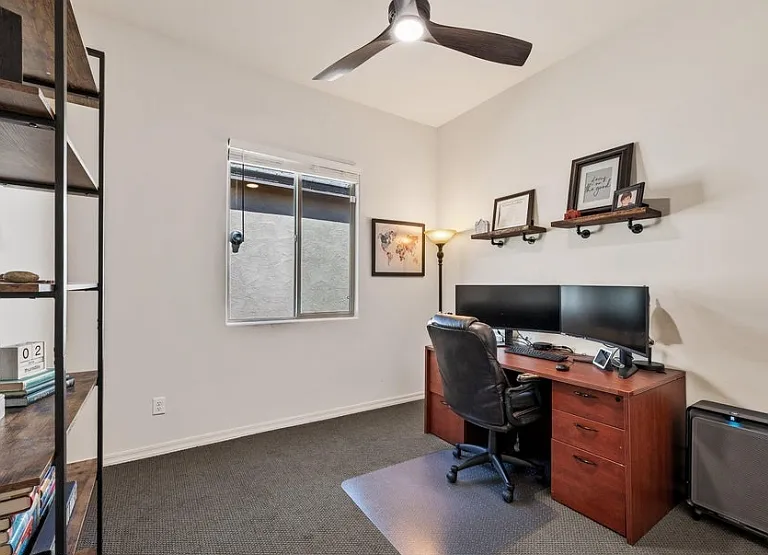 719 E Danum Valley Dr — Photo 20