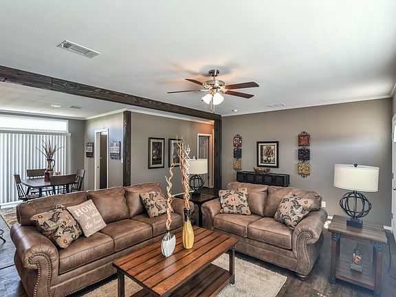 3rd image of 375 N Valley Dr #002