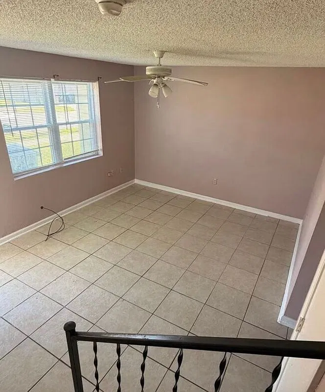 2 bed, 1.5 bath, 1120 sqft, $1,300 — Photo 2