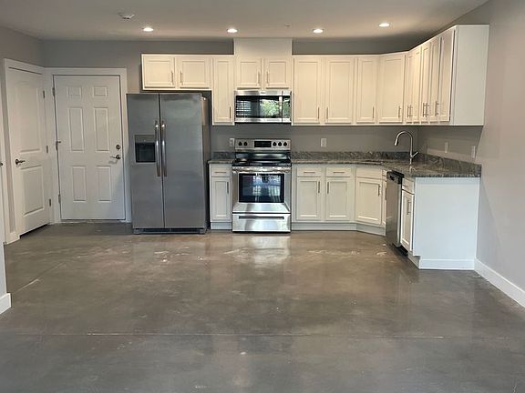 3rd image of 579 South St Unit 209
