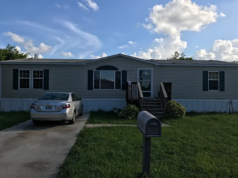11864 Atlantic Cir — Photo 23