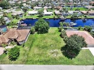 240 Capri Isles Ct, Punta Gorda, FL 33950