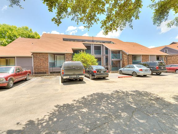 4th image of 1840 Burton Dr APT 222
