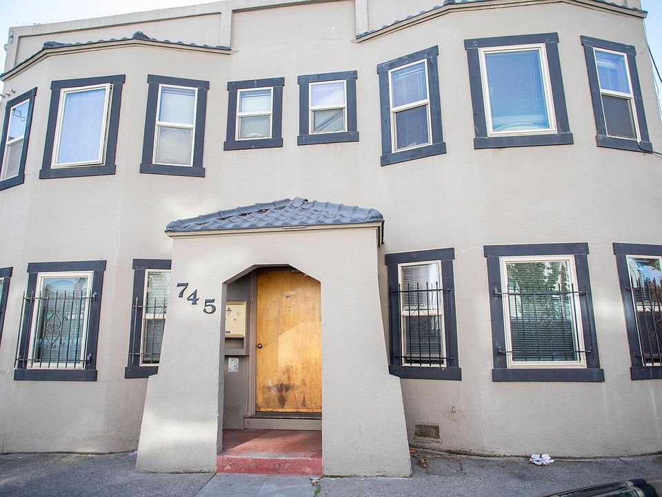 1st image of 745 E 11th St #1