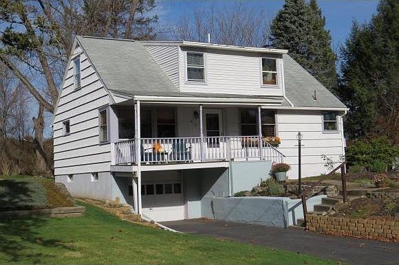 For Sale: 412 Ferndale Dr, Binghamton, NY 13905