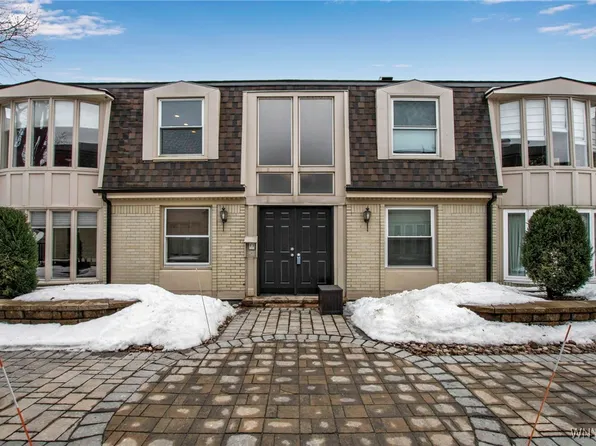 32 Bernhardt Dr APT 7, Amherst, NY 14226
