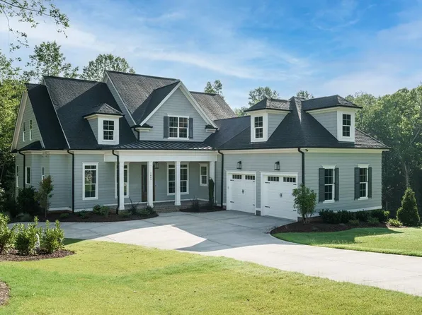 1445 Blantons Creek Dr, Wake Forest, NC 27587