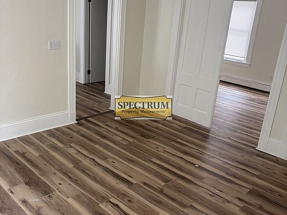5th image of 195 Holland St #3
