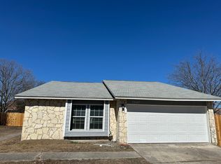 7547 Oriental Trl, San Antonio, TX 78244