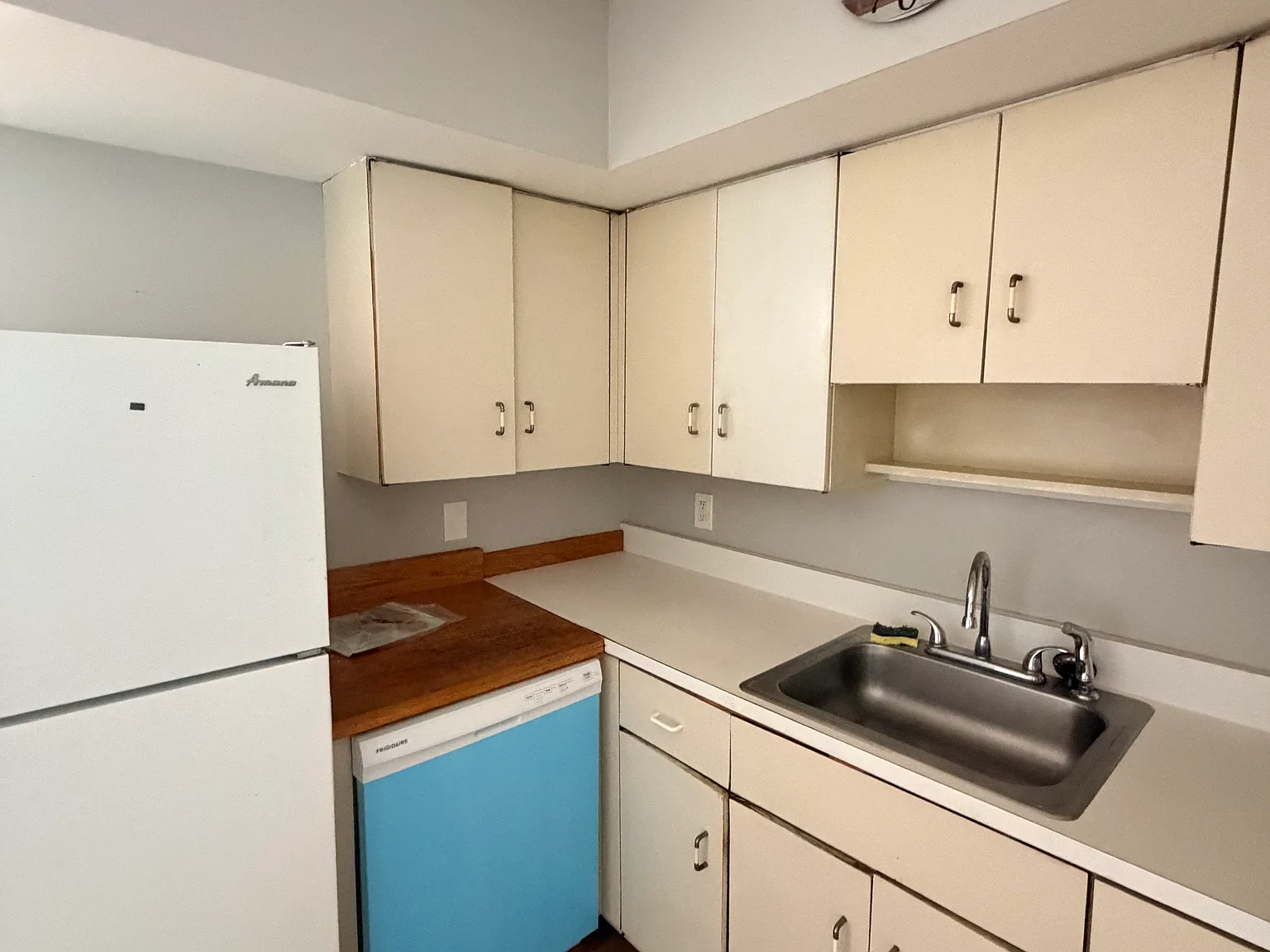 2 bed, 1.5 bath, $1,750 — Photo 3