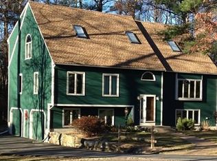 1 Oak Tree Ln, Franklin, MA 02038