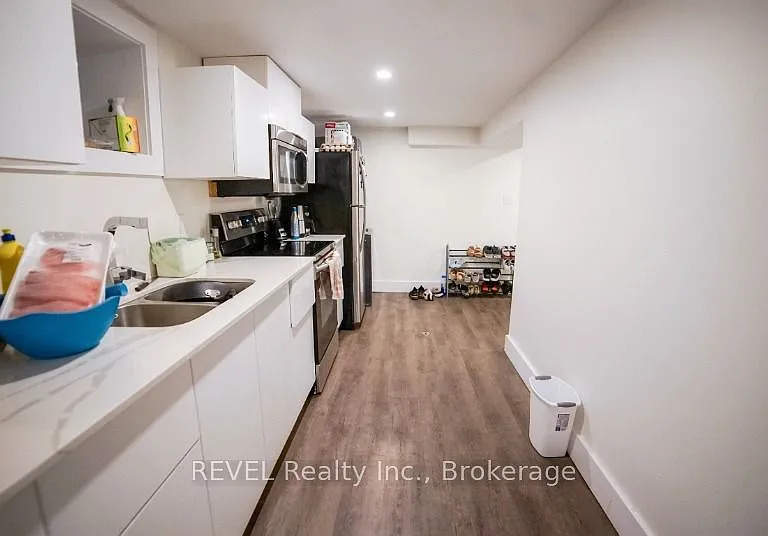 50 Pelham Rd — Photo 13