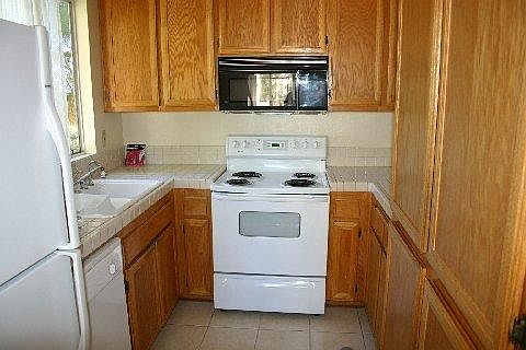 4th image of 7250 Calle Cristobal