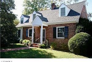 1st image of 8 Granite Ave