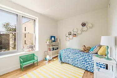 Rented by Lisa Management