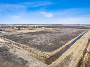 16868 Hanggi Dr, Harwood, ND