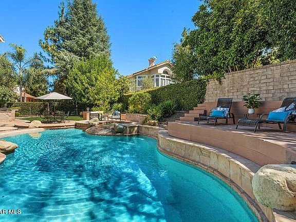 3rd image of 2412 Three Springs Dr