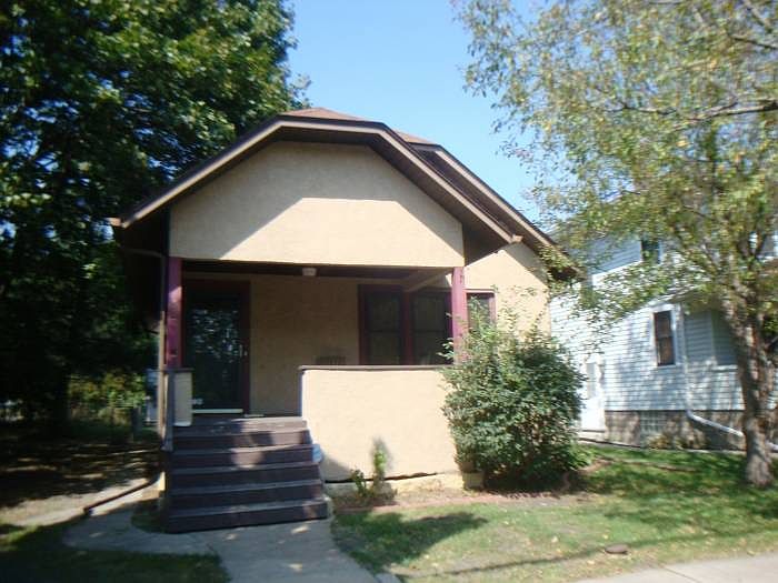 607 St. Clair Ave.