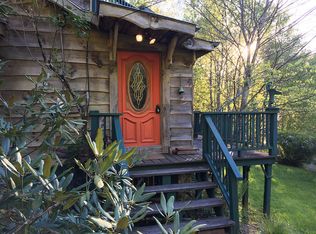 454 Low Gap Rd, Jefferson, NC 28640