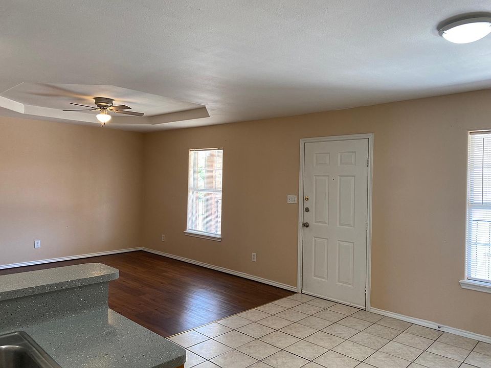 1st image of 2300 N 13th St APT 20