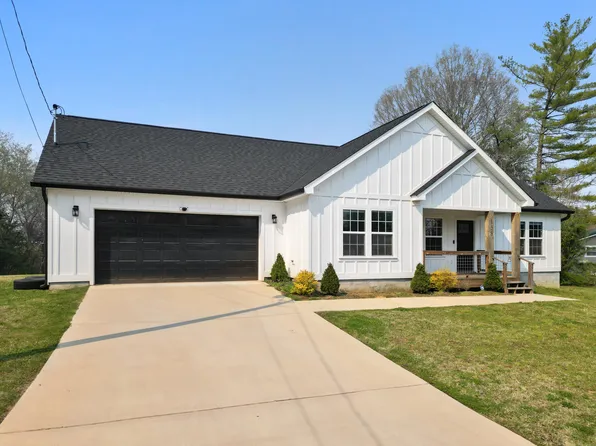 138 Orchard Grass Ln, Chickamauga, GA 30707