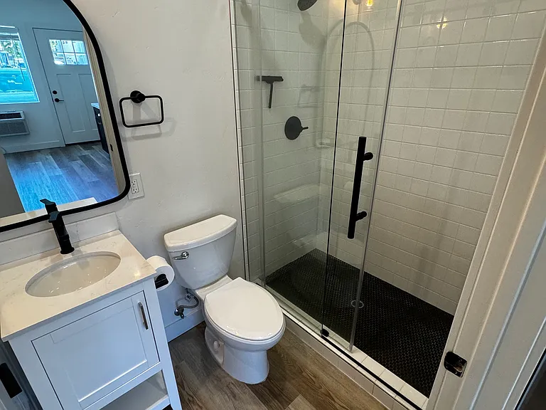 3833 Front St #9 — Photo 10