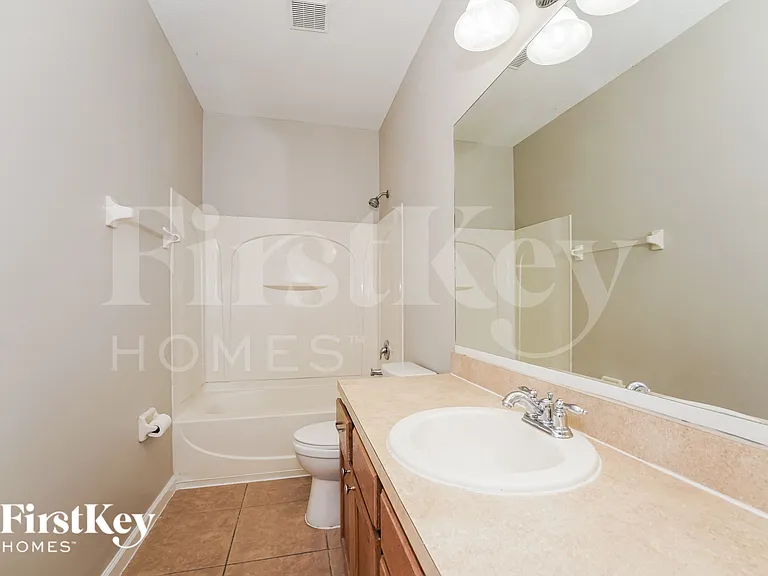 4365 Millicent Cir — Photo 12