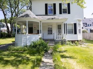 24 Englewood Ave, Worcester, MA 01603