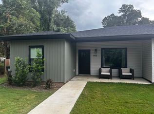 402 NW 4th St #A, Summerdale, AL 36580