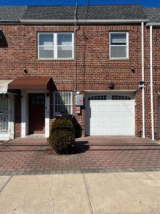 70-03 Juniper Valley Rd, Middle Village, NY, 11379