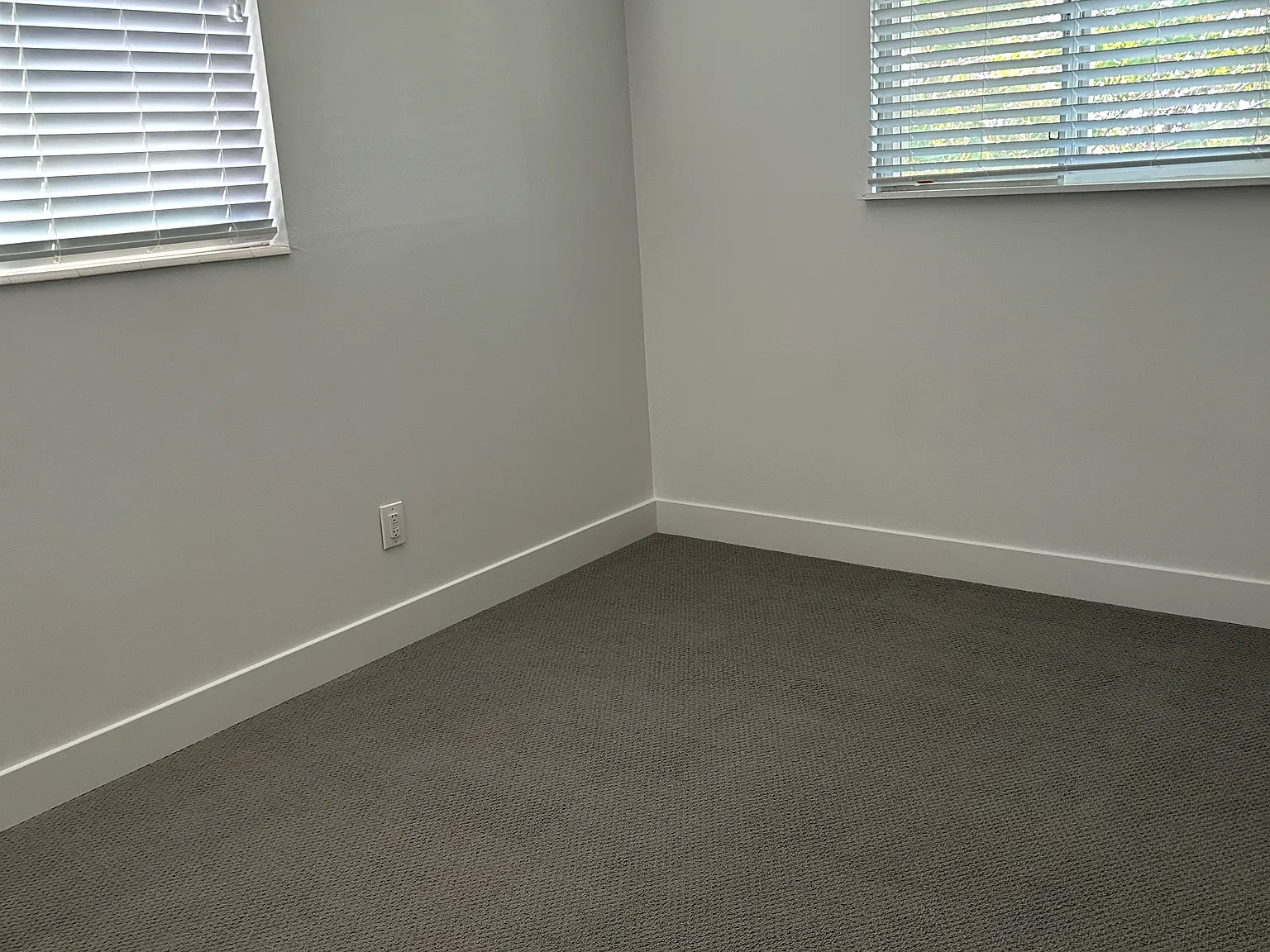 1 bed, 500 sqft, $1,300 — Photo 3