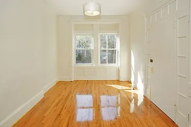 Rented by Jenefer Joseph & Associates