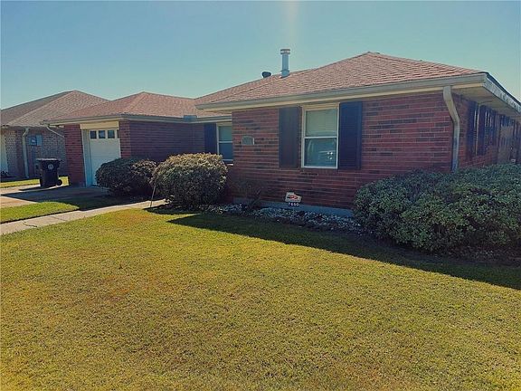 2nd image of 7650 Dune Dr