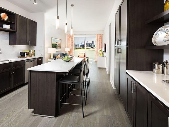 4th image of 3230 McKinney Ave #209