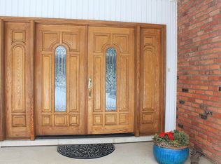 6645 Glenway Dr, West Bloomfield, MI 48322