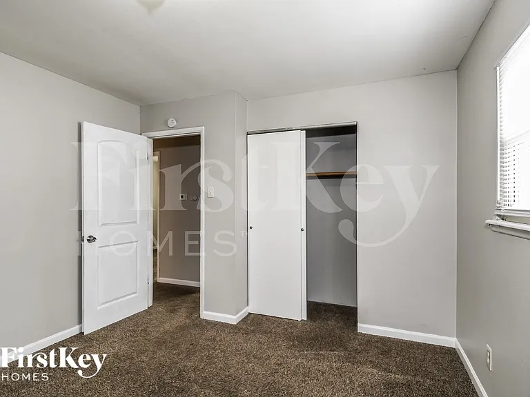 2130 Grants Pkwy — Photo 9