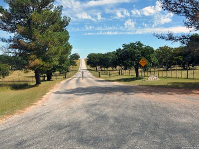 2881 AVIATION LOOP, Fredericksburg, TX, 78624